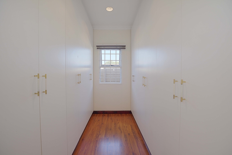 4 Bedroom Property for Sale in West Beach Western Cape